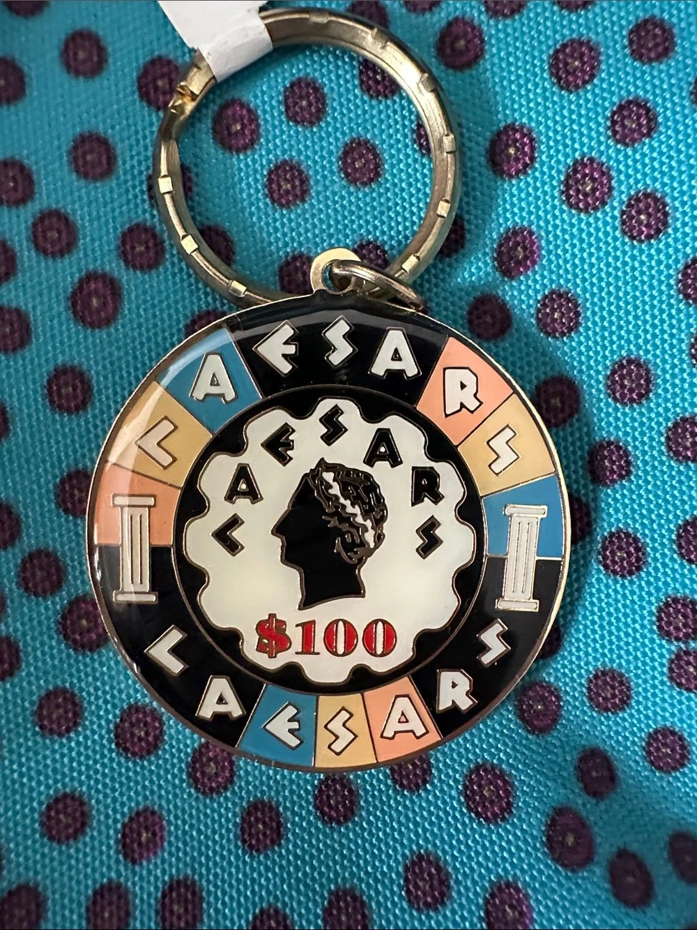 Caesars $100 Casino Chip Keychain - Multicolor